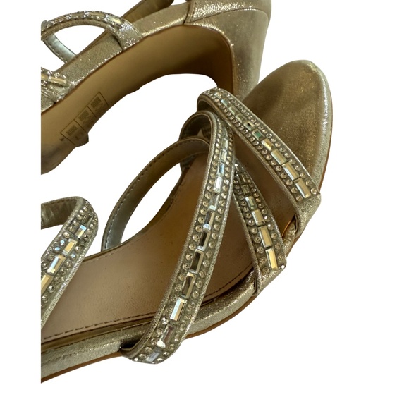 Kelly & Katie Glittering Gold and Silver Mirrored 3.5" Heels with Ankle strap - Picture 2 of 4
